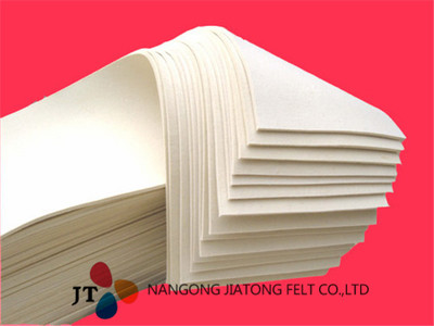 Fine white wool felt